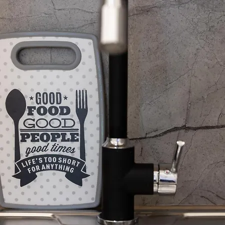 Alpha And Simba * Dubrownik