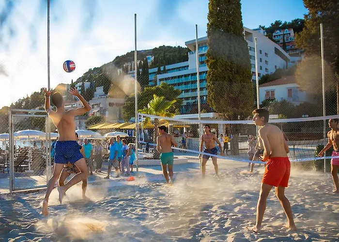 Alpha And Simba Dubrownik