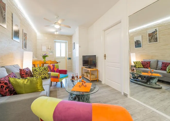 Alpha And Simba * 두브로브니크