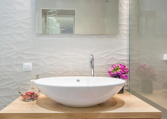 Alpha And Simba * 두브로브니크