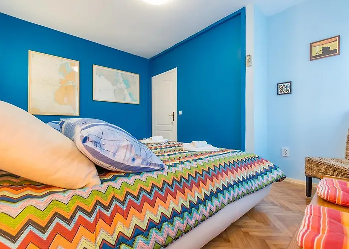 아파트 Alpha And Simba *